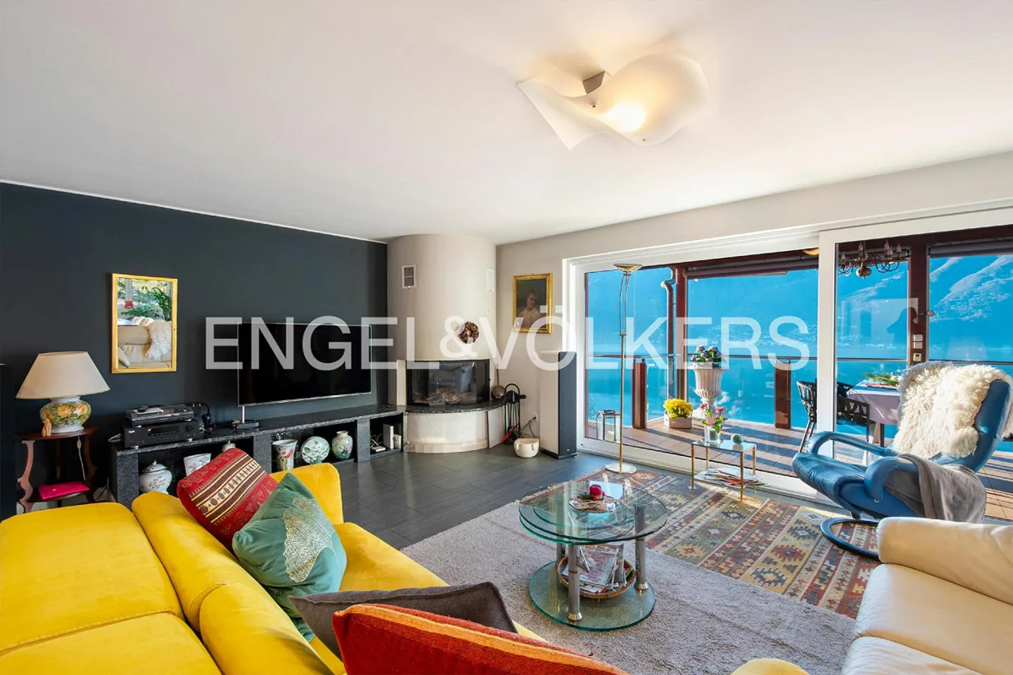 Villa avec vue spectaculaire sur le lac (2) - Photo 4 sur 22