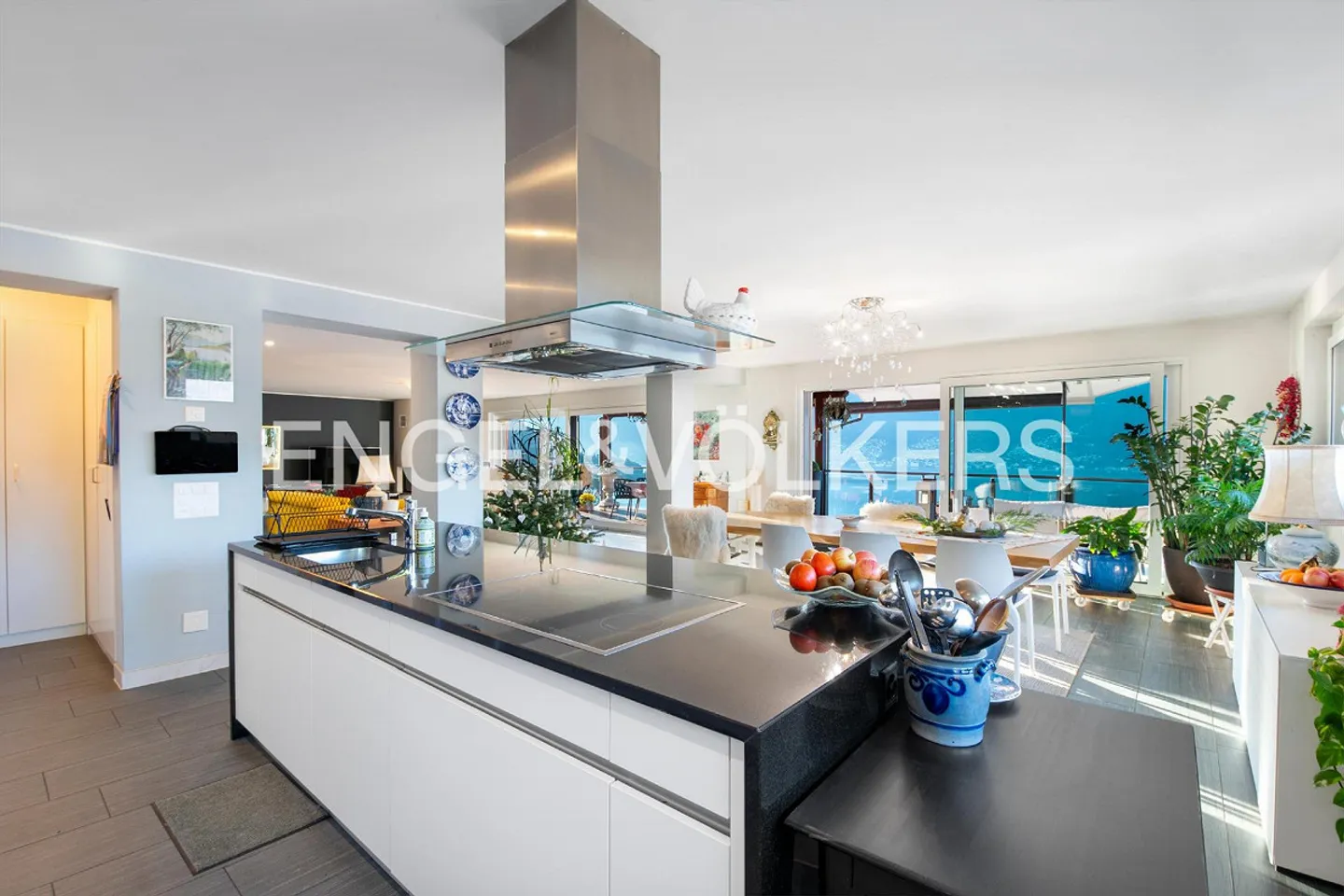 Villa avec vue spectaculaire sur le lac (2) - Photo 5 sur 22