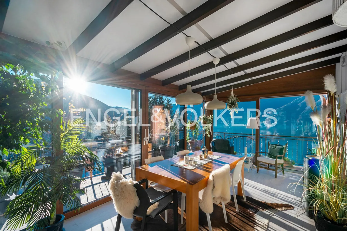 Villa avec vue spectaculaire sur le lac (2) - Photo 13 sur 22