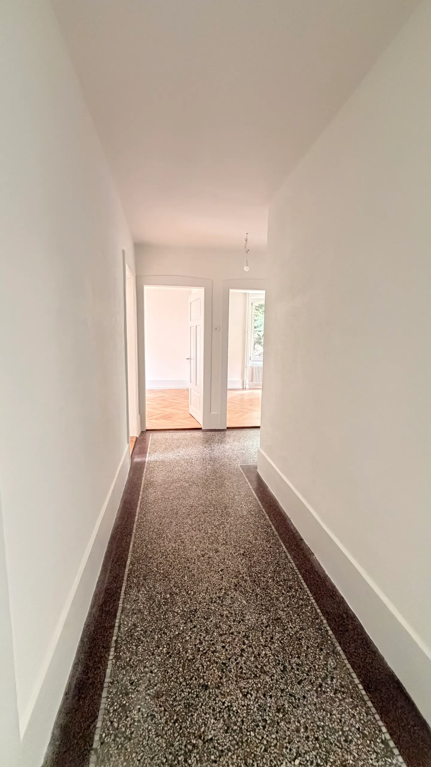 Appartement Charmant Centre-Ville - Photo 7 sur 9