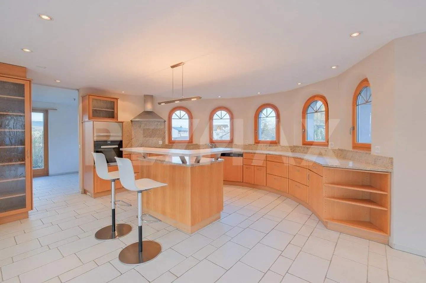 Maison 6.5 pièces - Photo 4 sur 13