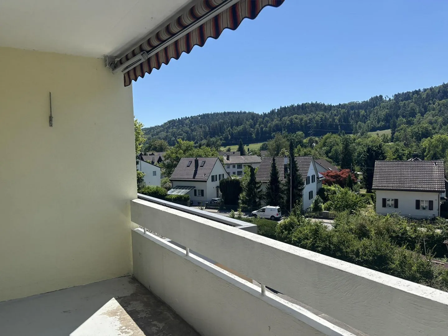 3.5 Room Apartment in Embrach - Photo 1 of 8