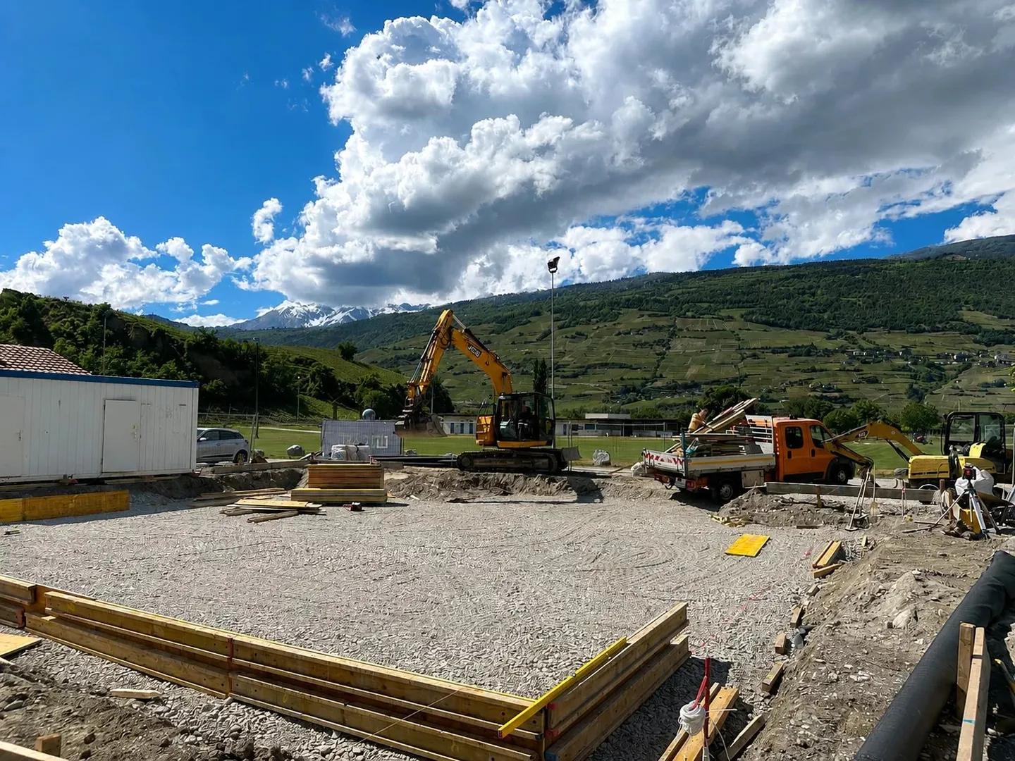 Townhouse moderno a Chalais - Foto 1 di 17