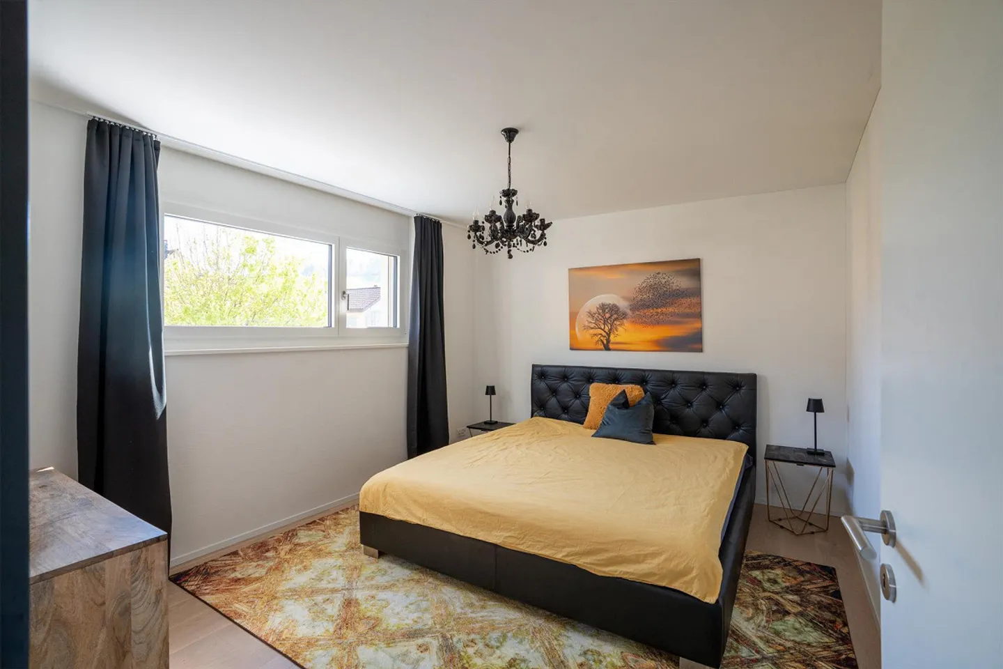 Luxuriöses Einfamilienhaus mit privater Garten-Oase - Foto 14 von 23