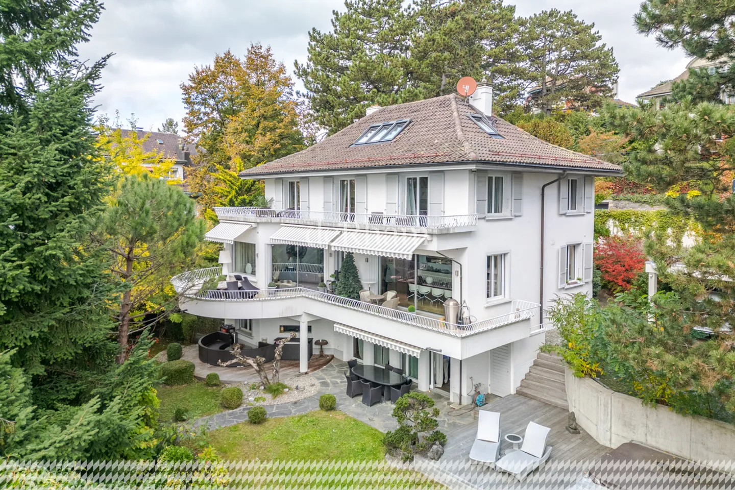 Villa Stupenda con Vista Lago - Foto 9 di 9