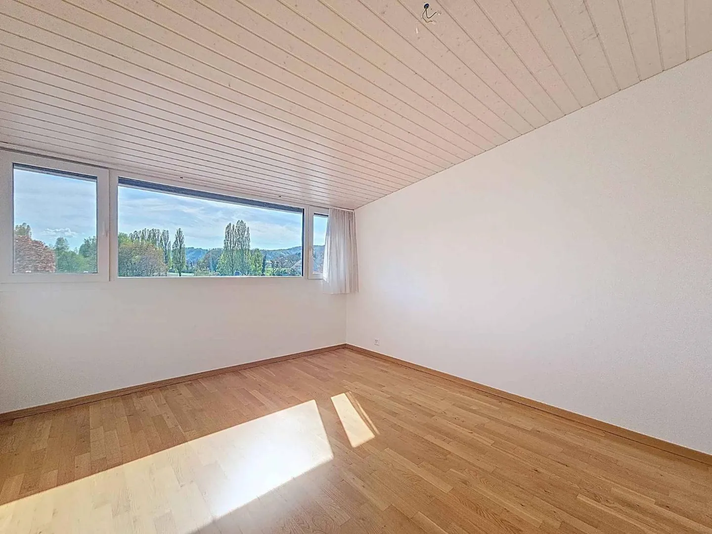 Zeitgemäße Wohnung in Yverdon - Foto 8 von 13