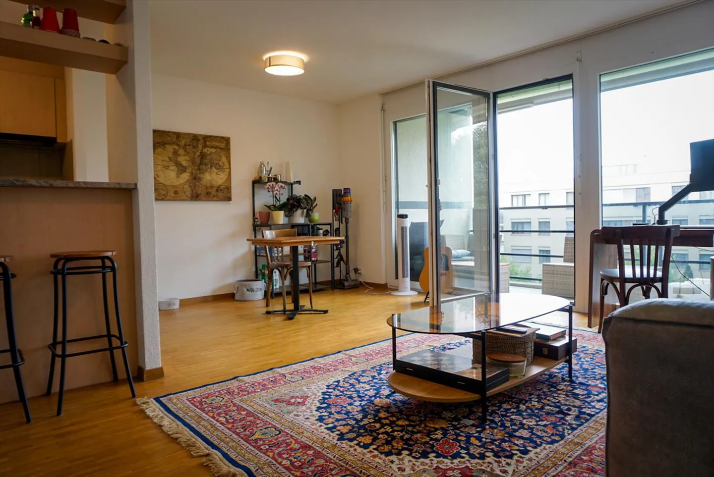 2.5 Room Apartment - Photo 2 of 7