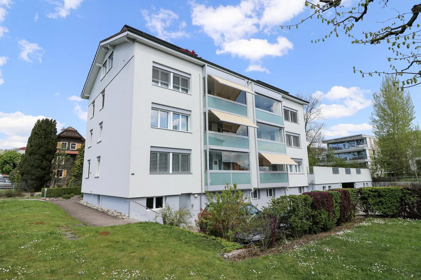 Charmante Wohnung in Büron - Foto 1 von 10