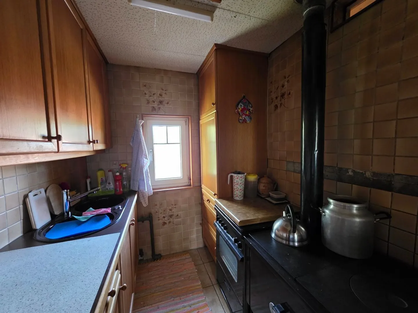 Due chalet situati su un ampio appezzamento soleggiato - Foto 4 di 8