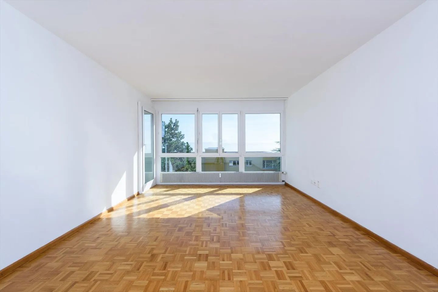 In un quartiere tranquillo - Foto 2 di 7