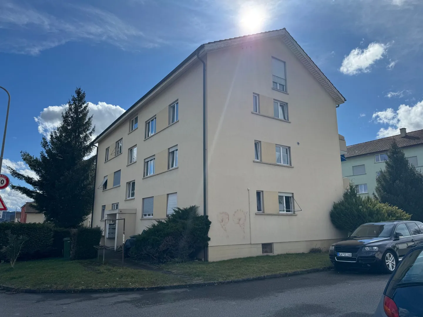 Multi-family house for sale - Photo 1 of 19