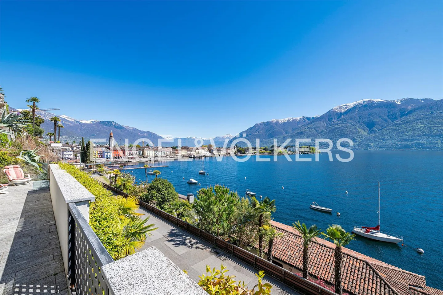 Oasis de bien-être exclusive avec vue sur le lac (25) - Photo 2 sur 8