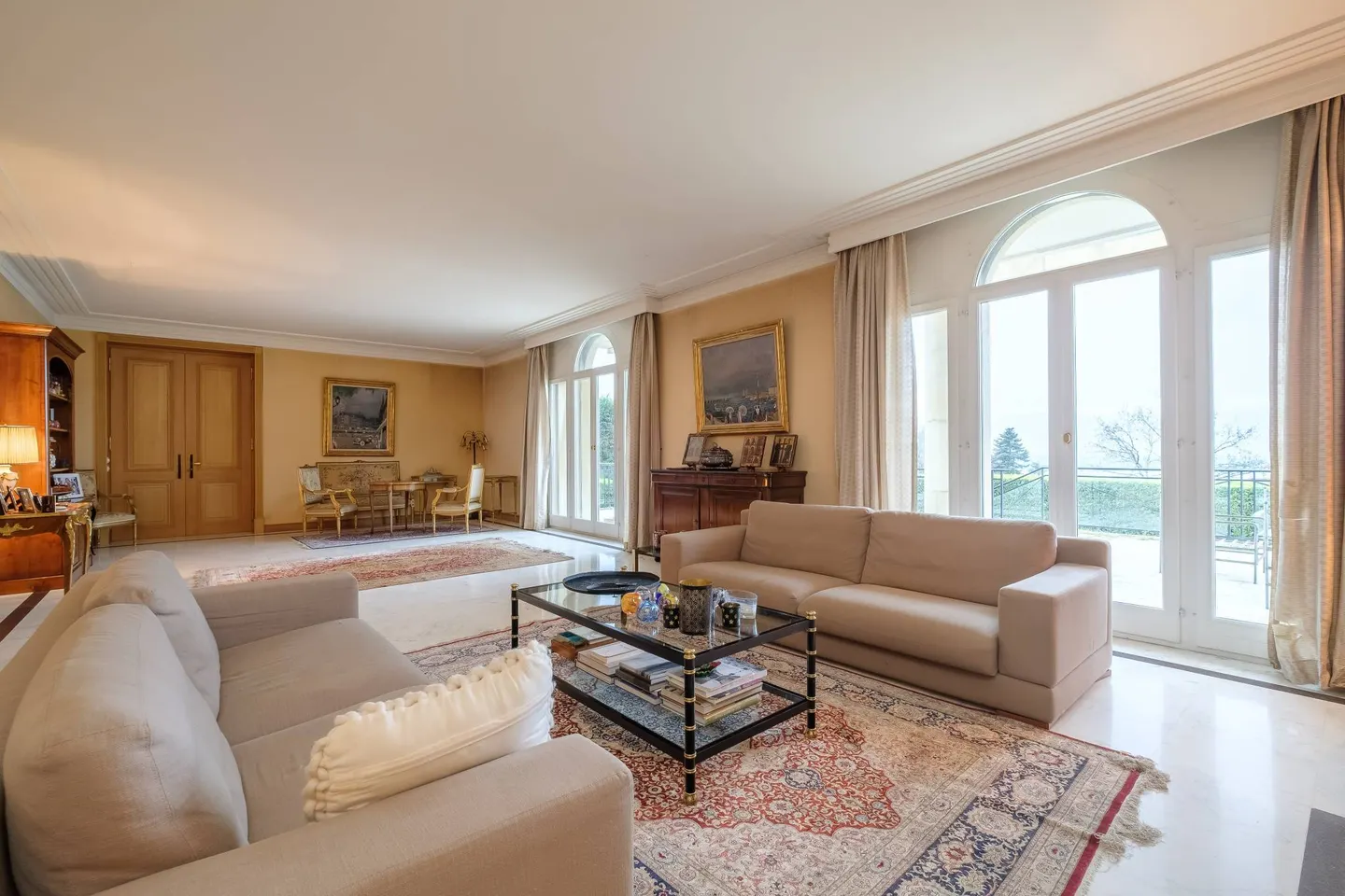 Geräumige Villa mit Seeblick - Foto 5 von 12