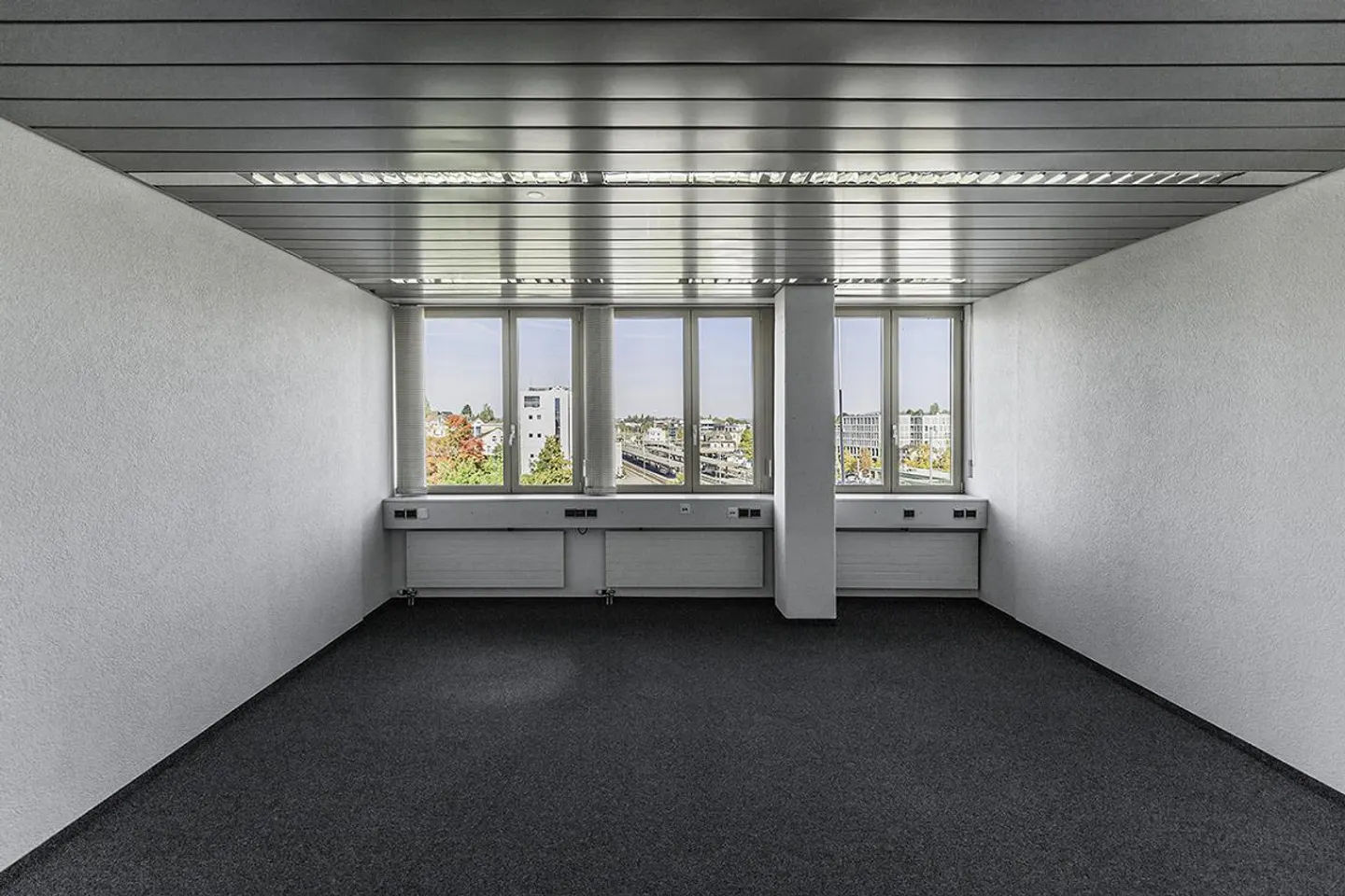 Limitato - Ufficio / Studio in Guyer-Zeller-Strasse 6 a Wetzikon - Foto 3 di 4