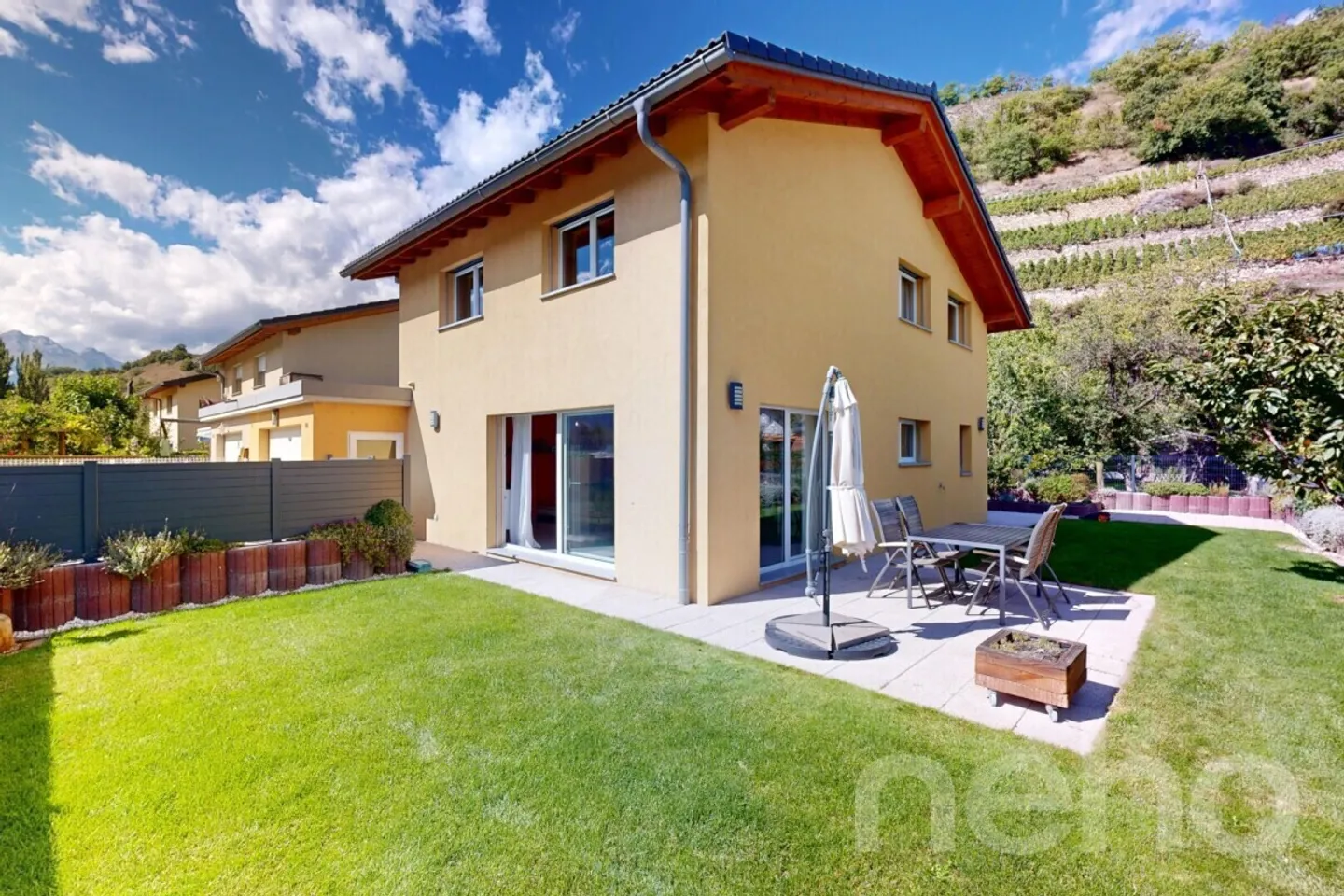 Beautiful recent villa 154m² - 4 bedrooms - Fenced garden - Photo 3 of 12