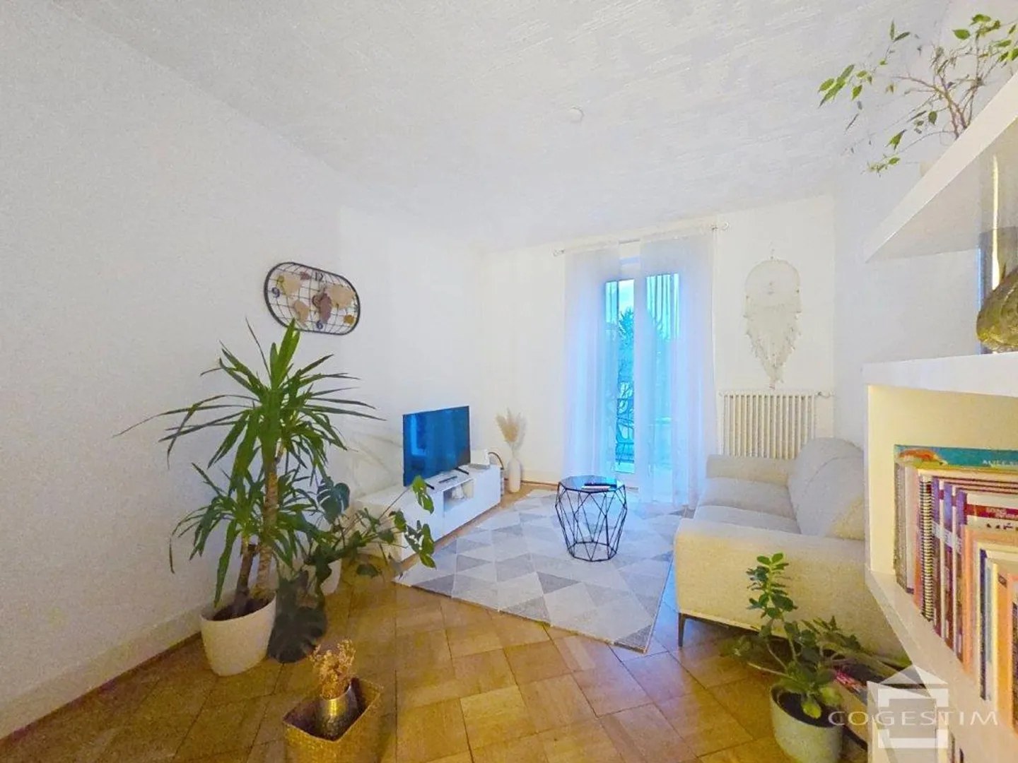 Appartement 2.5 pièces - Photo 1 sur 9