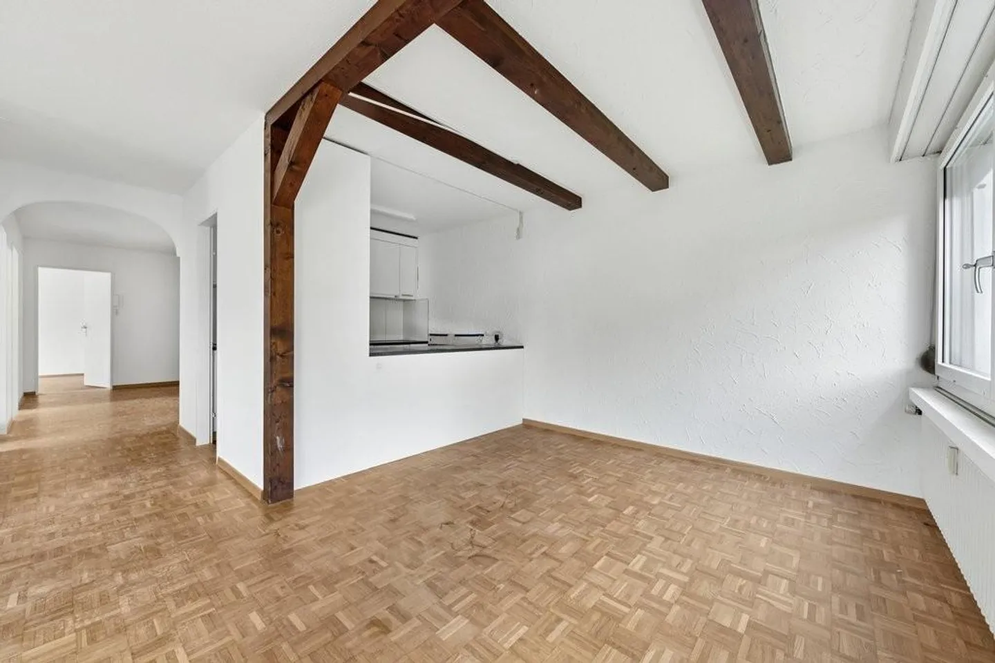 Dreamlike 5.5-room apartment with plenty of light and a wide view - Photo 1 of 9