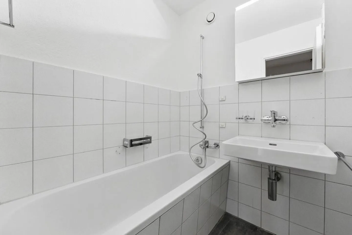 Dreamlike 5.5-room apartment with plenty of light and a wide view - Photo 5 of 9