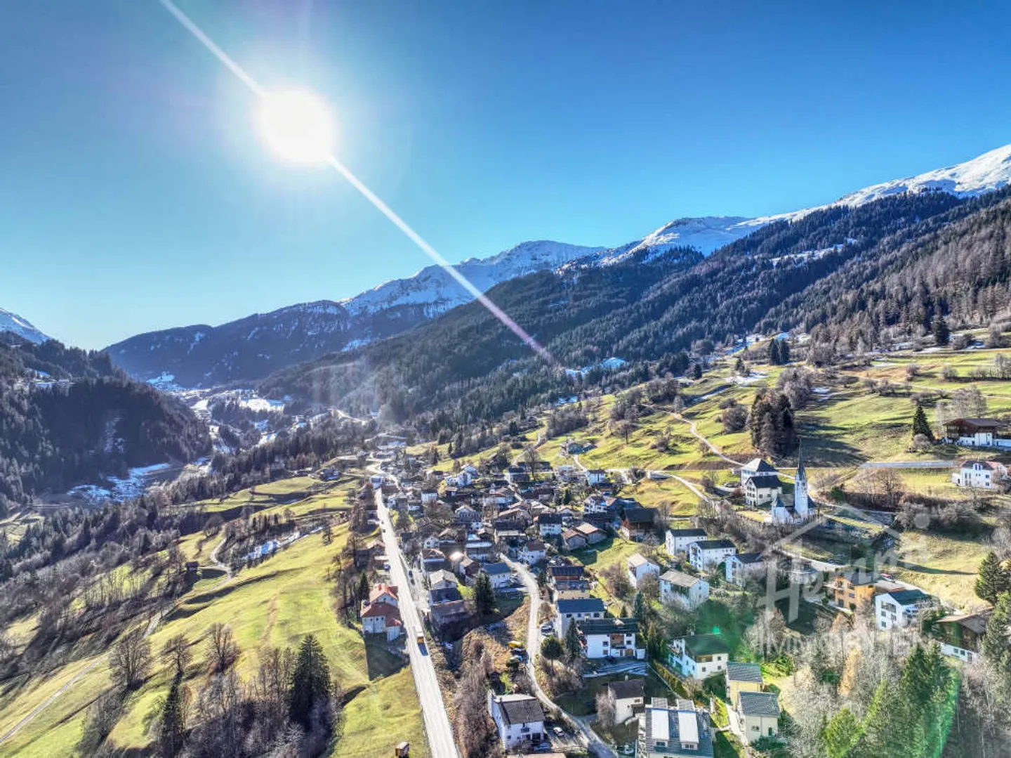 Discover this spacious 4.5-room apartment on the first floor - Photo 9 of 9