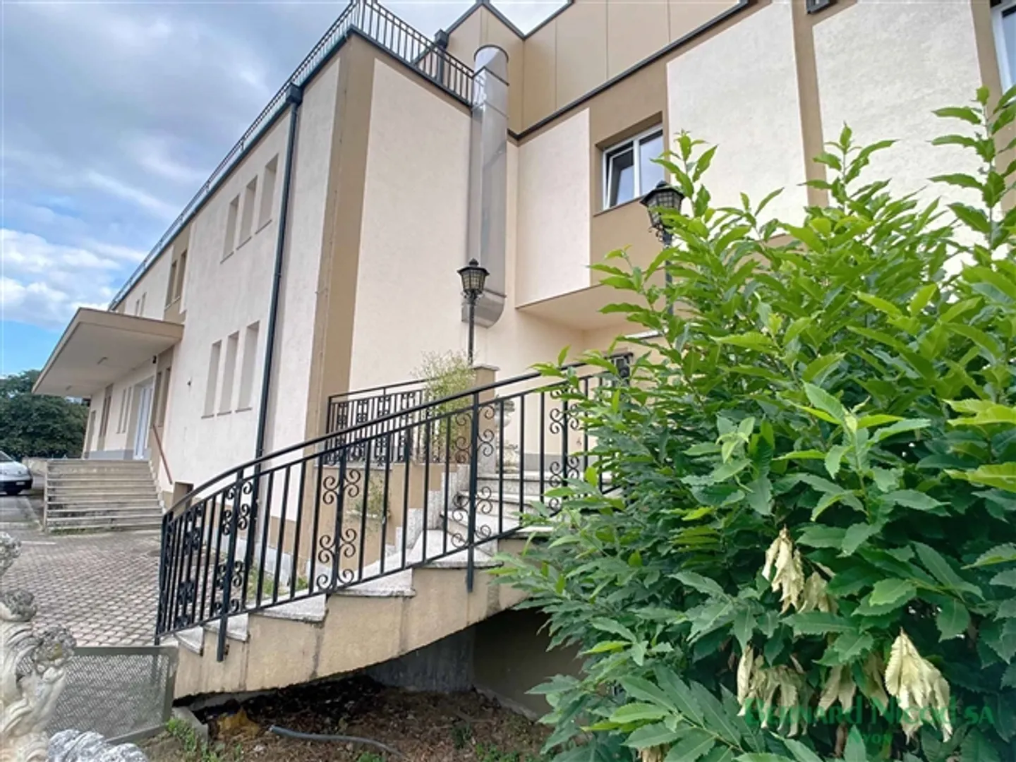 Bureau de 245m2 divisible - Photo 1 sur 5