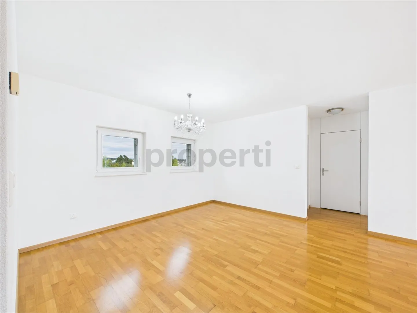 Appartamento elegante di 3,5 locali in posizione ricercata a Zurigo - Foto 8 di 12