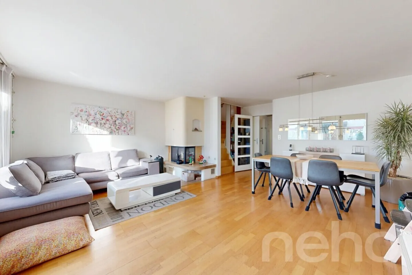 Maison de ville familiale dans un emplacement ensoleillé à Dornach - Photo 3 sur 12