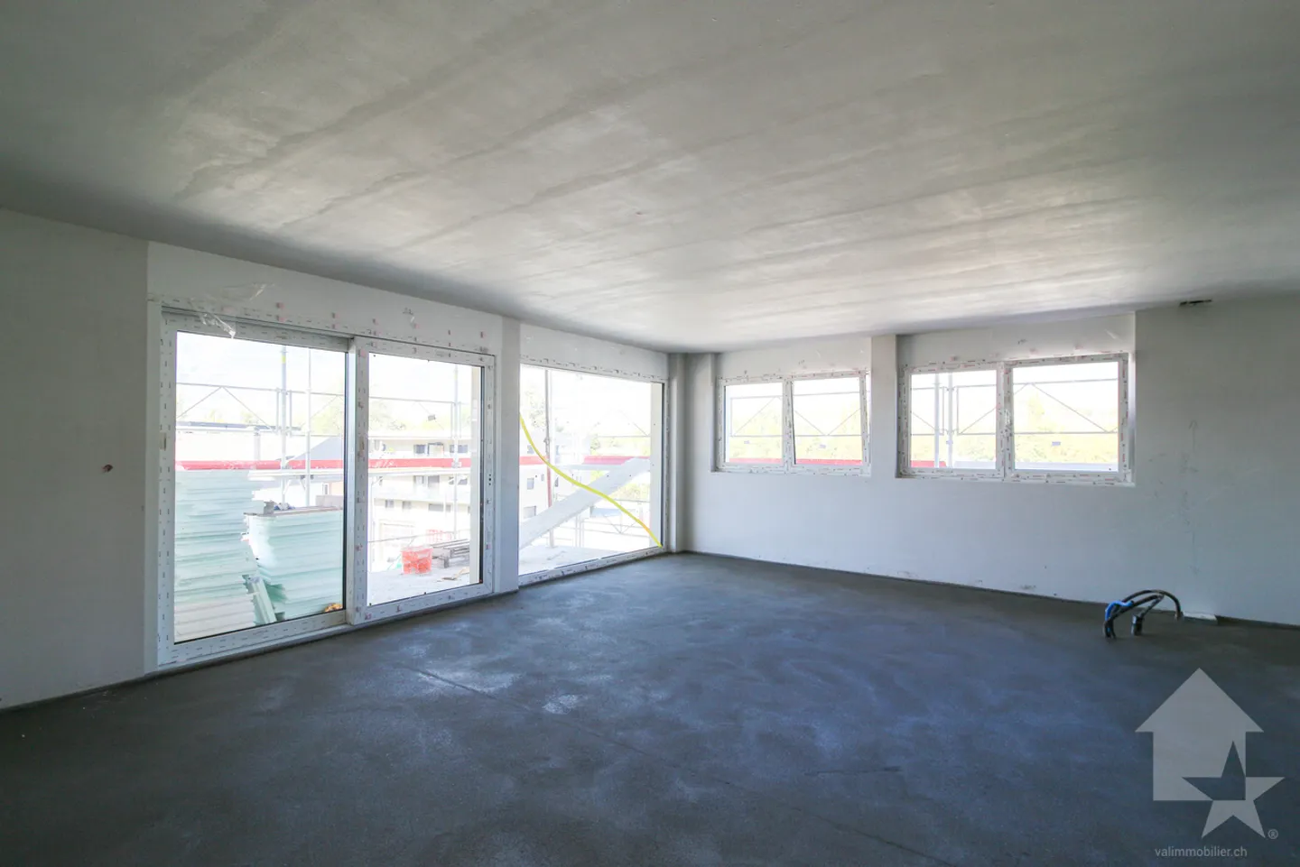 Penthouse 4.5 Zimmer nach Westen mit freiem Blick auf die Alpen - Foto 5 von 9