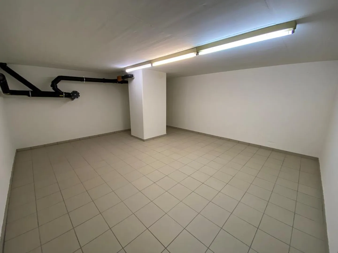 Espace de stockage à louer à Gundeli - Photo 2 sur 2