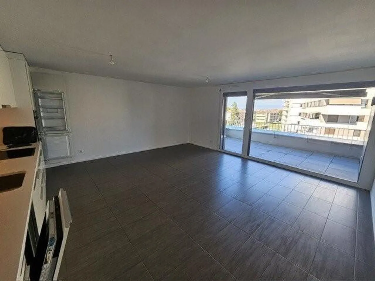 Joli appartement de 4.5 pièces au 4ème - Photo 2 sur 6