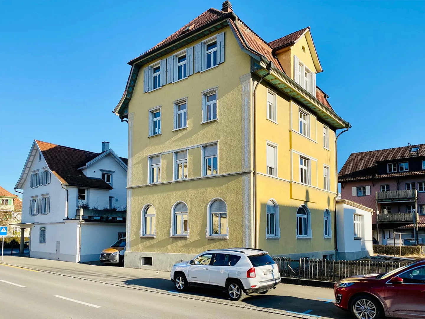 Magnifique grand appartement avec de grandes fenêtres - Photo 11 sur 14