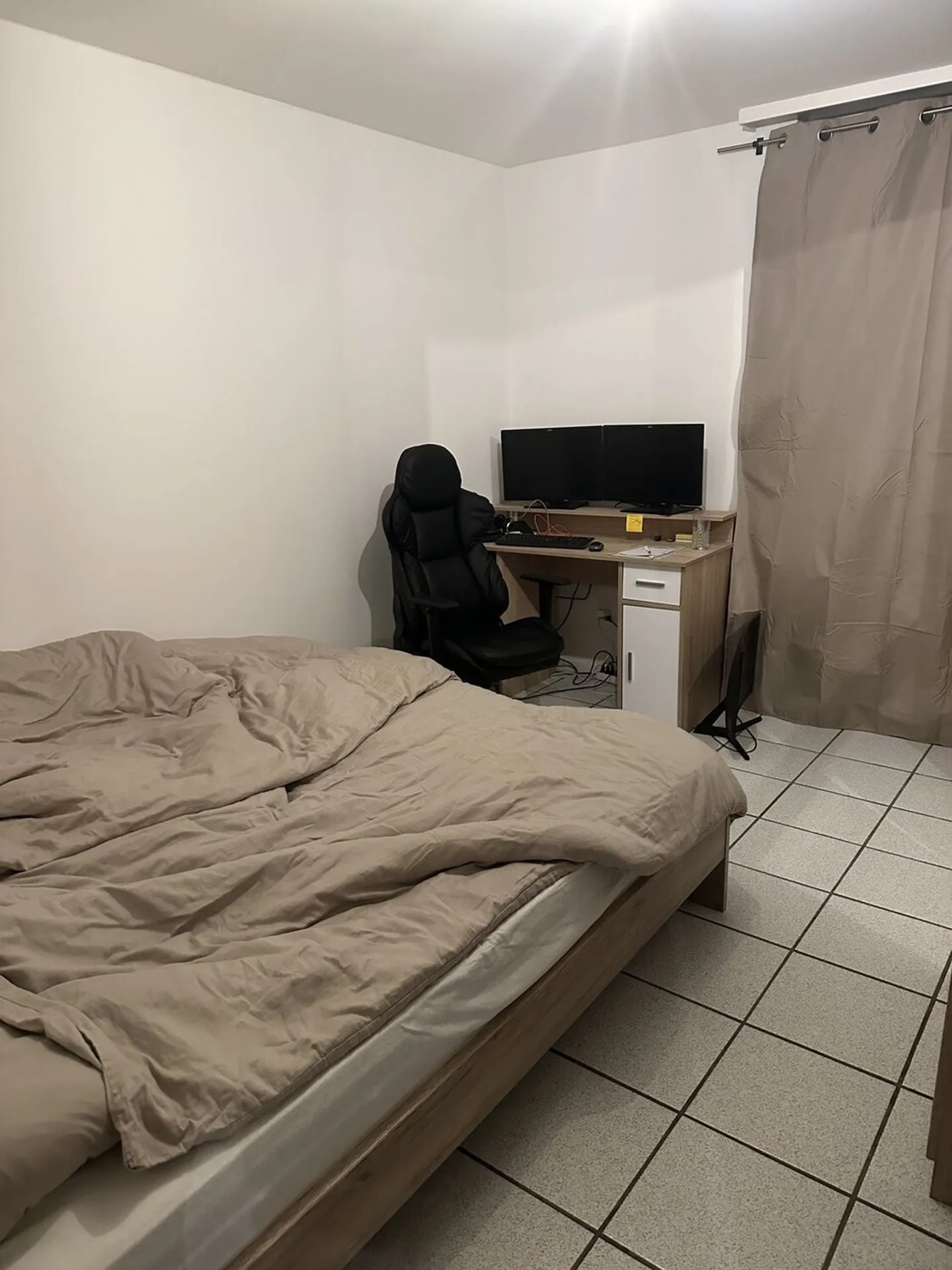 Charmant Appartement dans Quartier Calme - Photo 8 sur 9