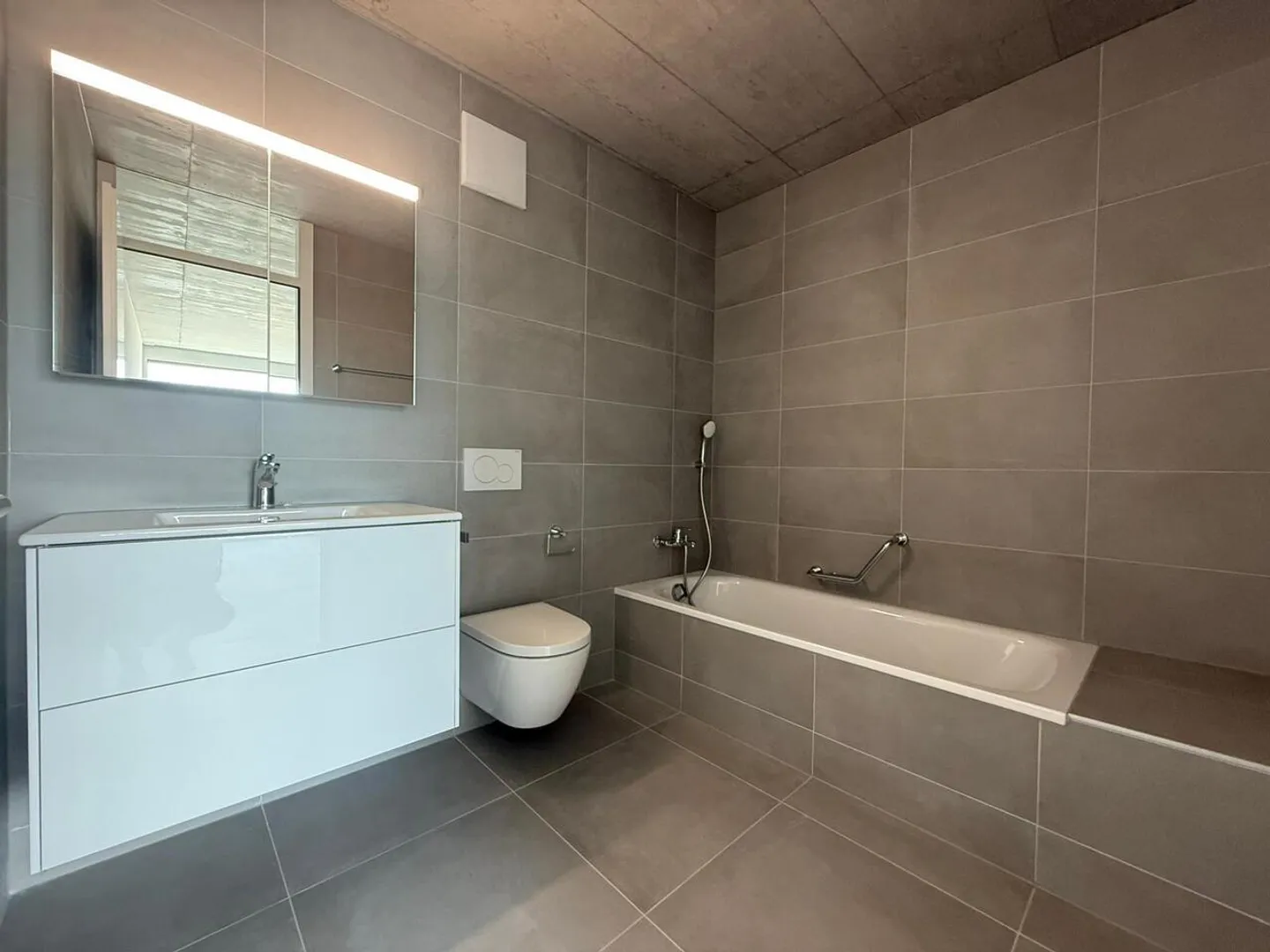Magnifico attico di 4,5 locali con grande balcone - Foto 7 di 14