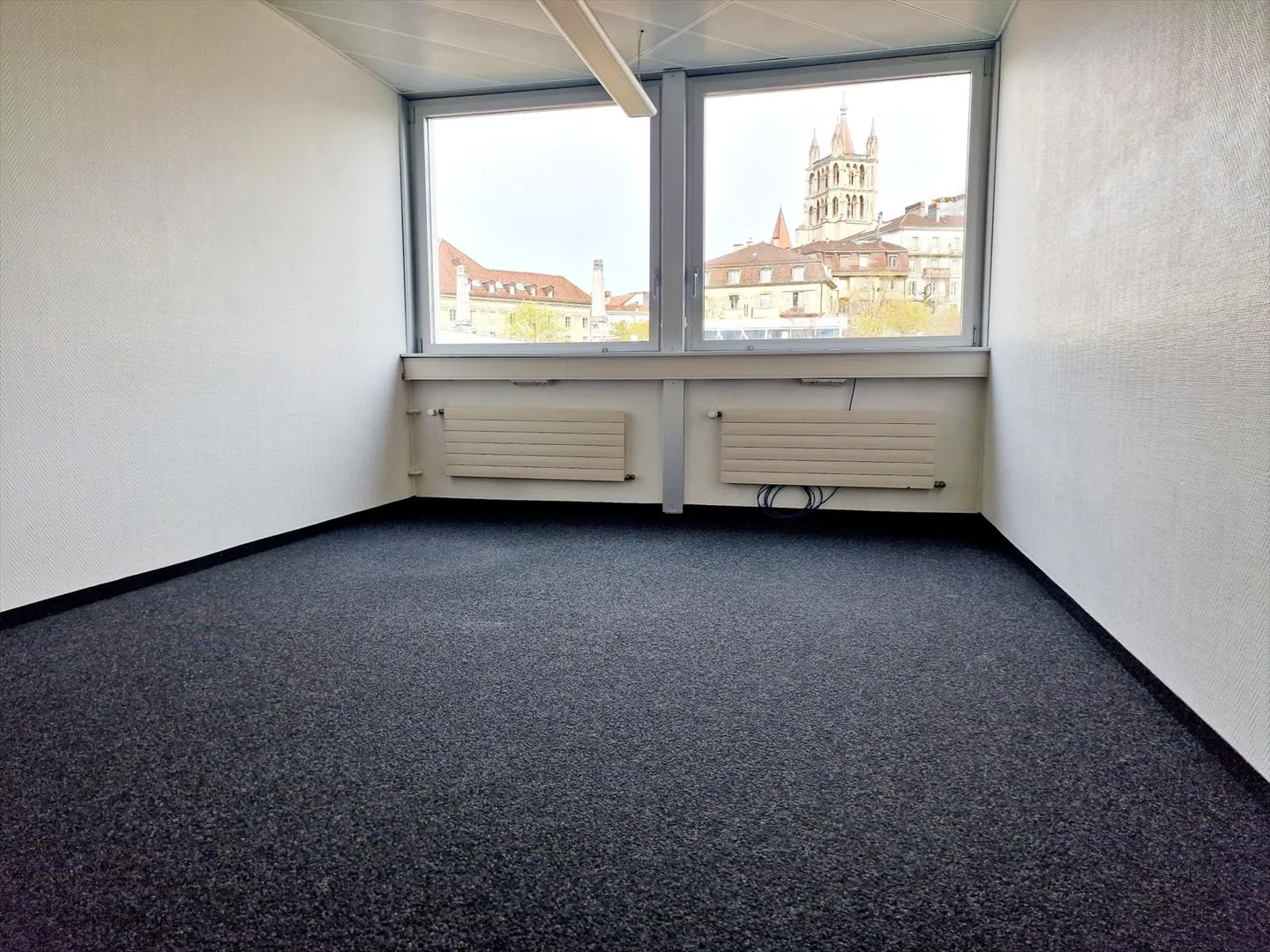 Bureau au centre-ville de Lausanne - Photo 4 sur 5