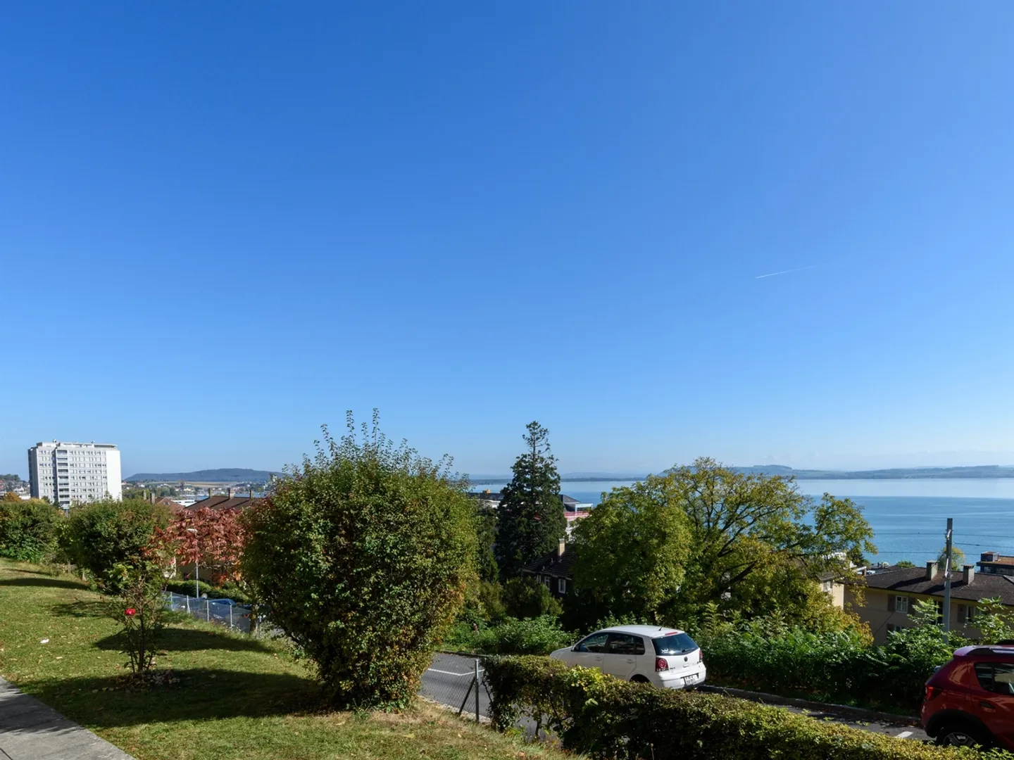 Charming studio with lake view - Photo 6 of 6