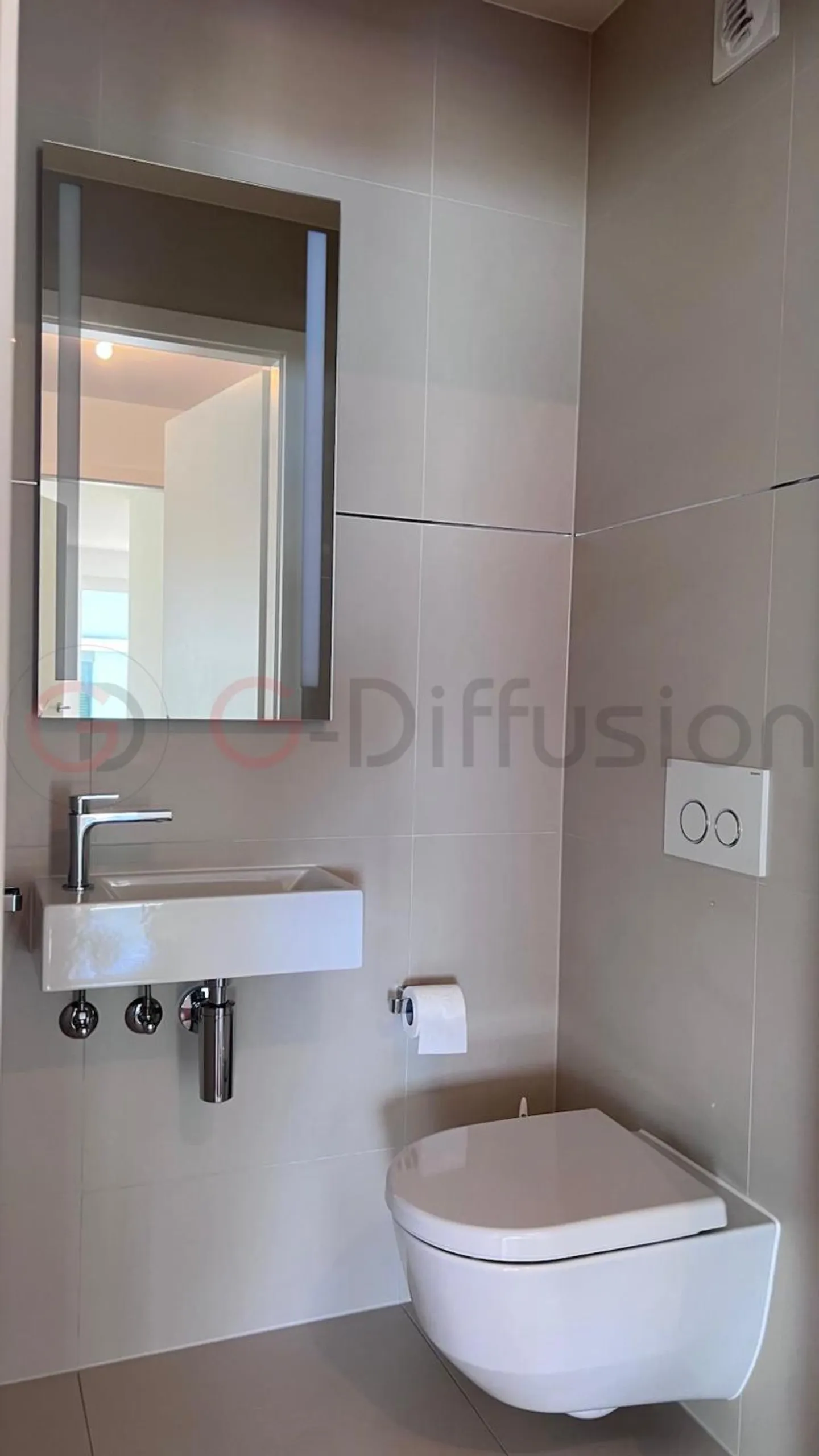 Appartement de Luxe avec Vue sur le Lac - Photo 11 sur 12