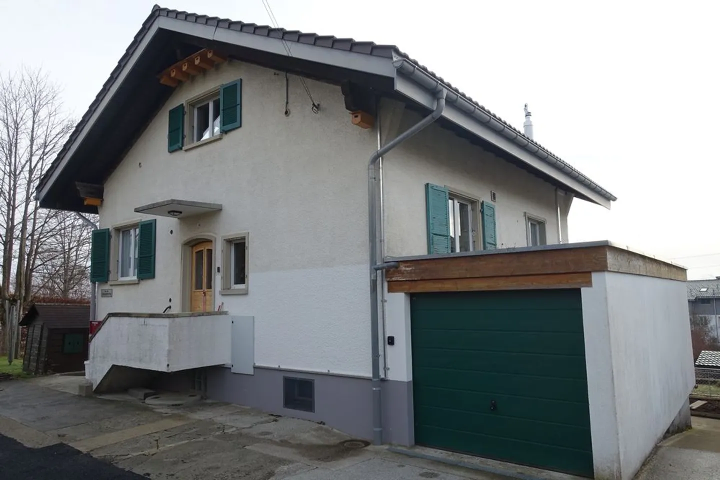 Les Breuleux - Casa familiare di 7 1/2 stanze situata nel centro della località - Foto 1 di 13