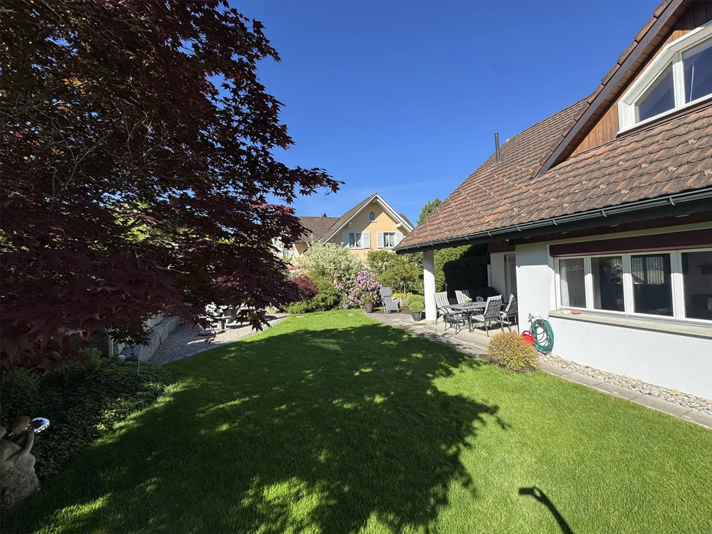 Maison individuelle de 6,5 pièces - Photo 2 sur 7