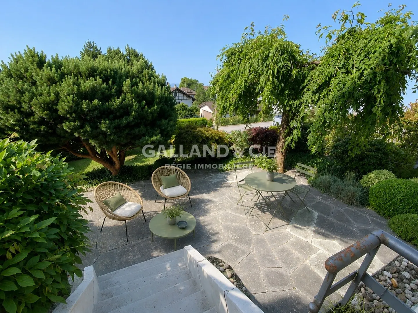 Superb 6.5-room detached house with independent studio - Photo 5 of 15