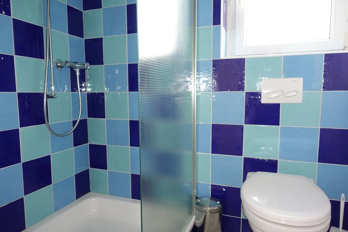 Les Breuleux - Casa familiare di 7 1/2 stanze situata nel centro della località - Foto 13 di 13