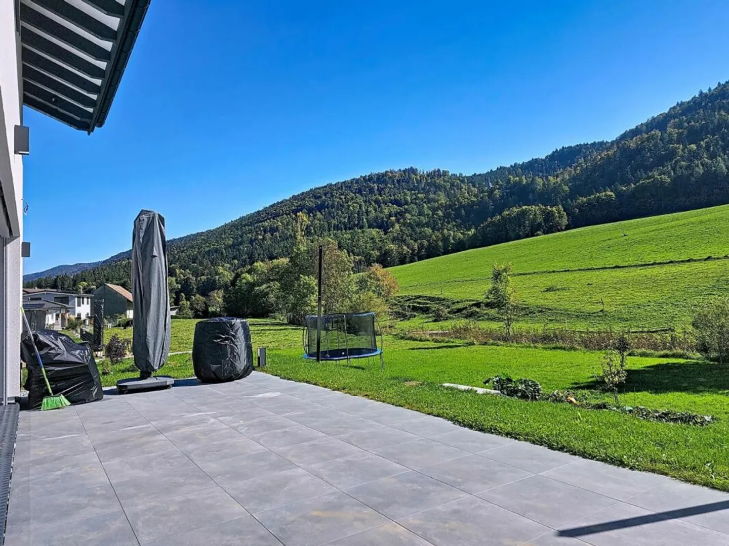 Nella quiete senza vis-à-vis - Foto 6 di 10