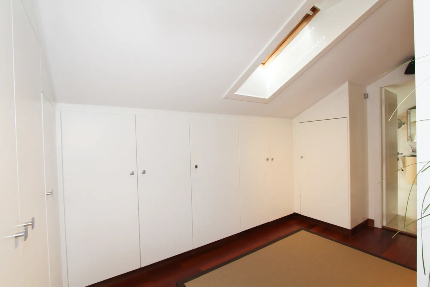 Attique en duplex au coeur du Lavaux d'env. 330 m2 PPE - Photo 9 sur 14