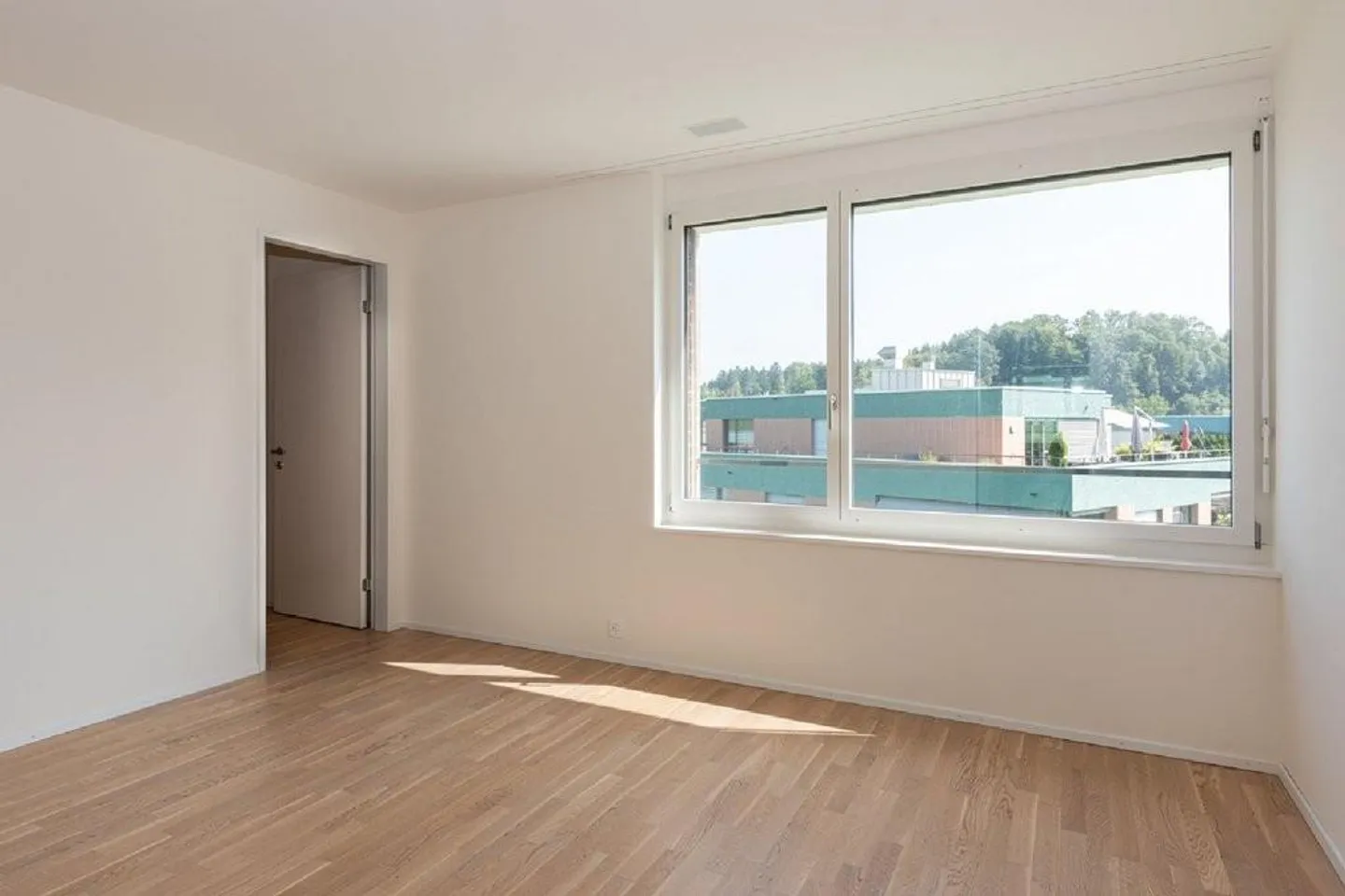Vie moderne avec balcon et confort - Photo 5 sur 8