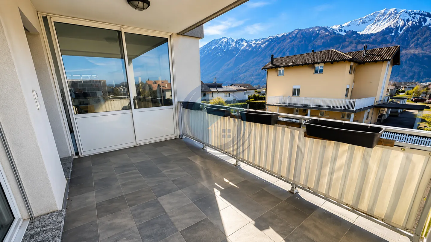 BEL DUPLEX D'ANGOLO DI 4,5 LOCALI CON TERRAZZA E GIARDINO PRIVATO - Foto 10 di 11