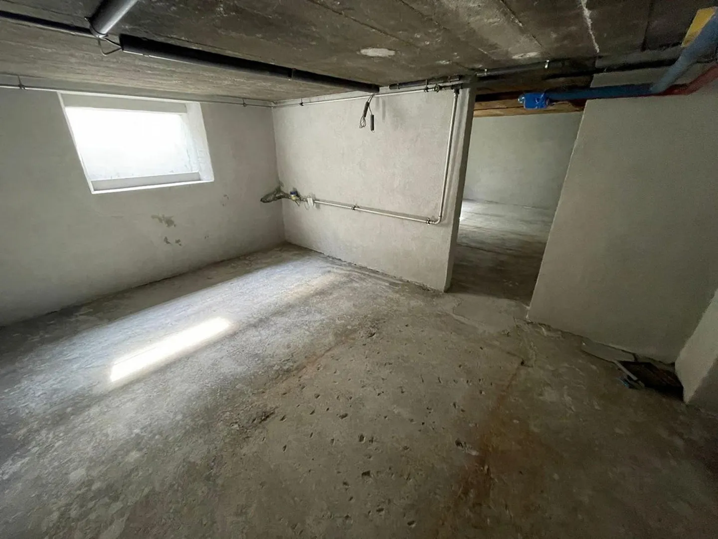 spazio commerciale centralmente situato nella migliore posizione a Seengen - Foto 8 di 10