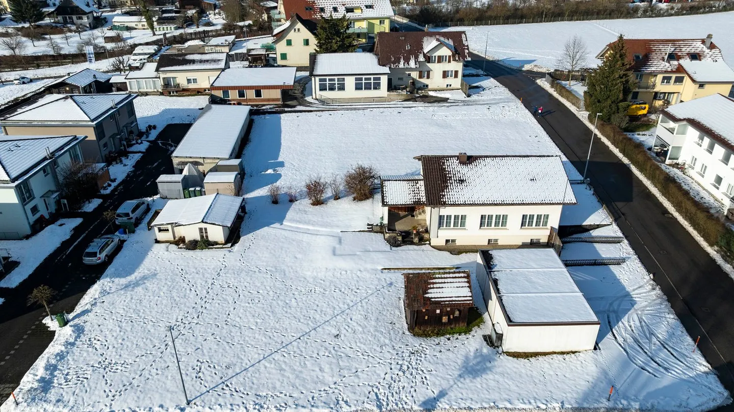 Maison individuelle avec parcelle constructible à Wiedlisbach - Photo 4 sur 15