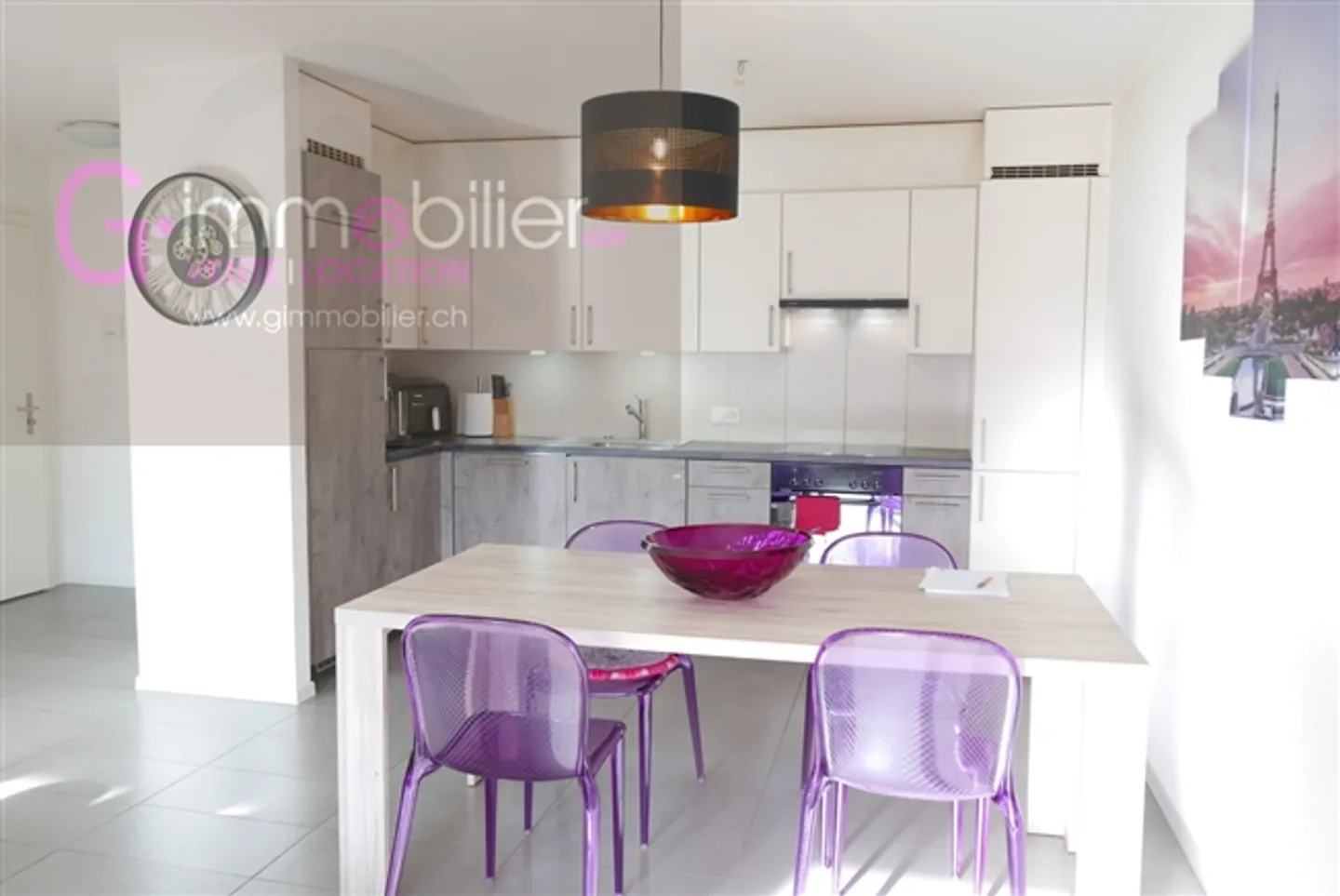 Collombey, votre attique de 3,5 pièces vous attend au 4ème étage - Photo 2 sur 11