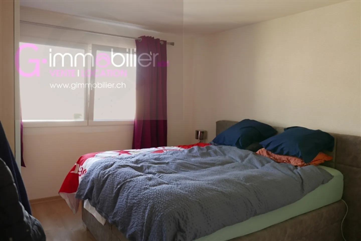 Collombey, votre attique de 3,5 pièces vous attend au 4ème étage - Photo 9 sur 11