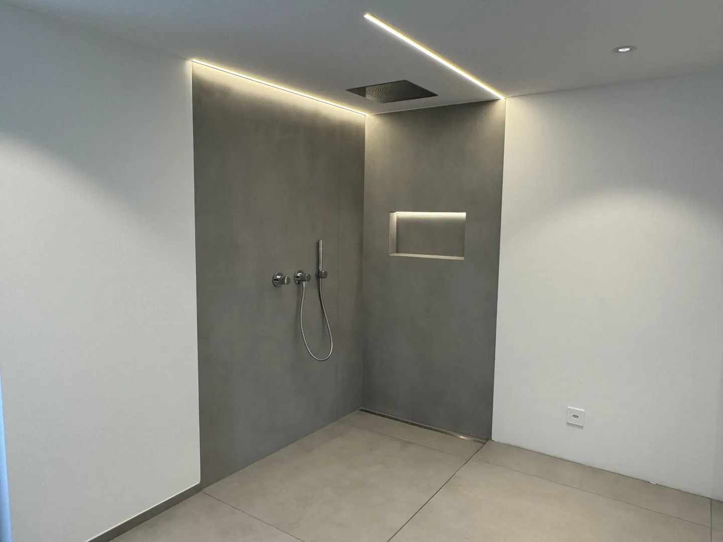 Très bel appartement de 5 pièces et demie luxueux - Photo 8 sur 13