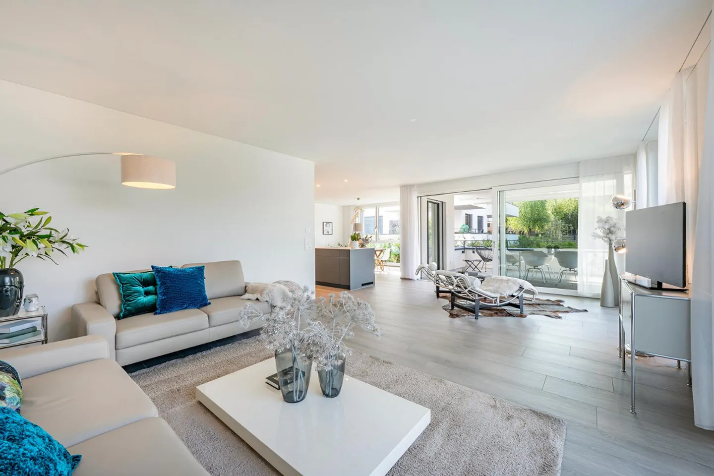 Garden Apartment 132.5 m² | 3.5 Rooms - Photo 1 of 13