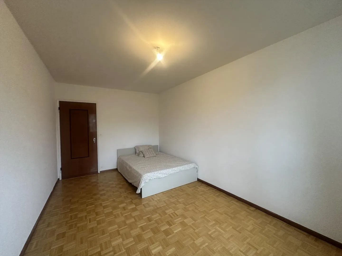 4.5 Room Apartment - Photo 11 of 14